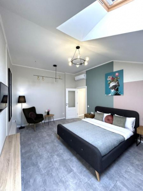 Modern Apartment, 5mins to Rynok Square